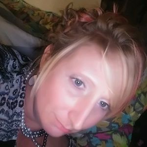 Meet your Posher, Brittney